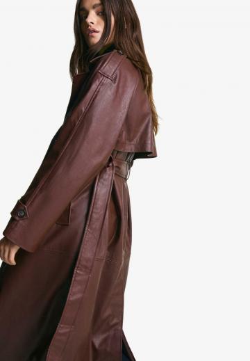 Пальто из искусственной кожи
