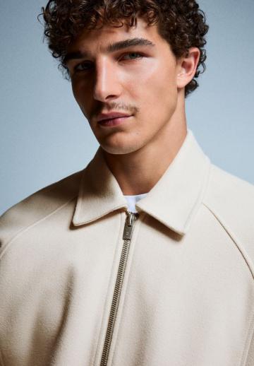 Зимняя куртка