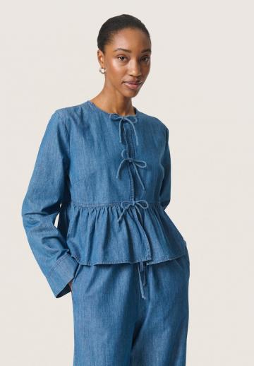 Джинсовая блузка