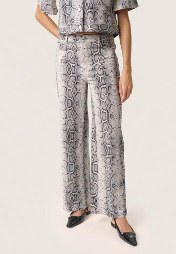 Широкие брюки