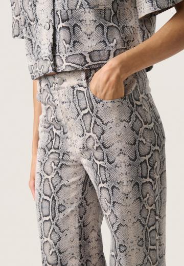 Широкие брюки