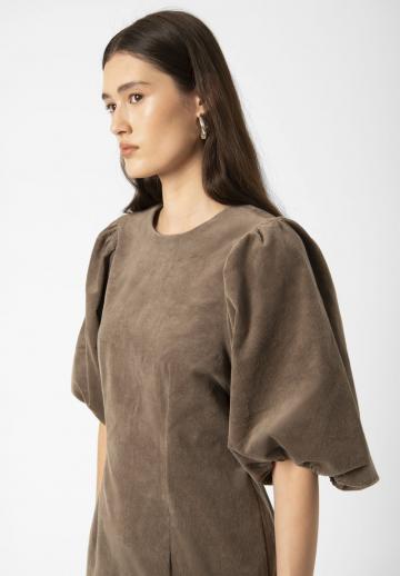 Короткое платье