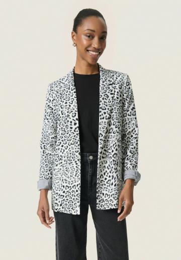 Длинный блейзер