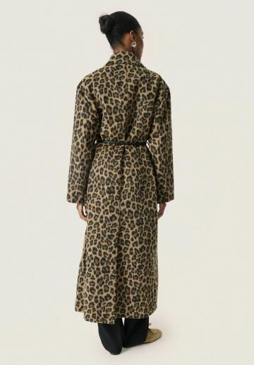 Шерстяное пальто