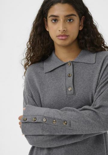 Пуловер с воротником поло