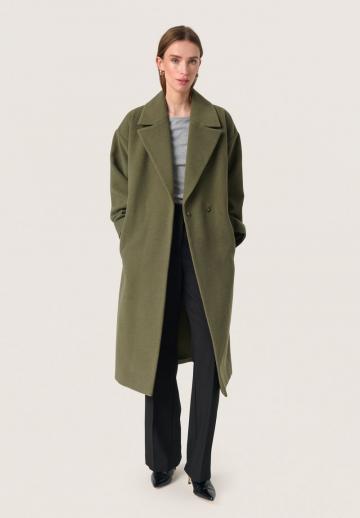 Шерстяное пальто