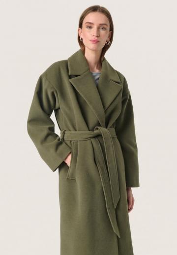 Шерстяное пальто