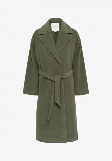 Шерстяное пальто