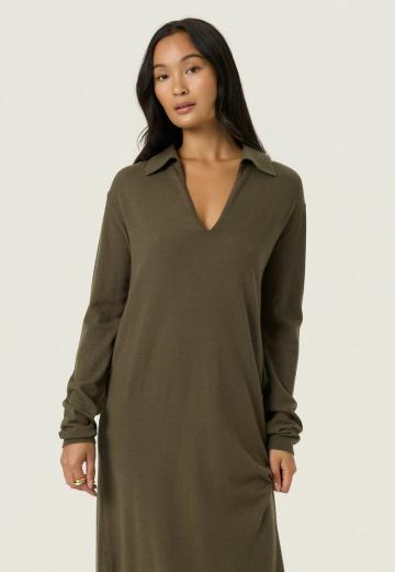 Вязаное платье