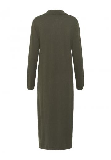 Вязаное платье