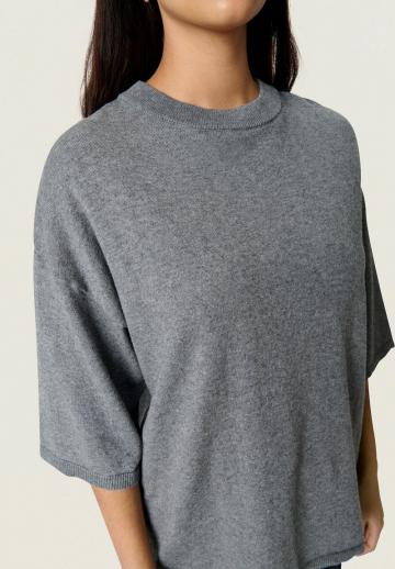 Пуловер с рукавом три четверти