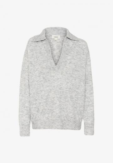 Длинный пуловер