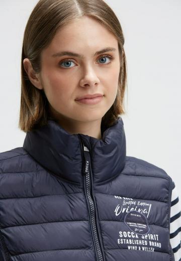 Стеганый жилет