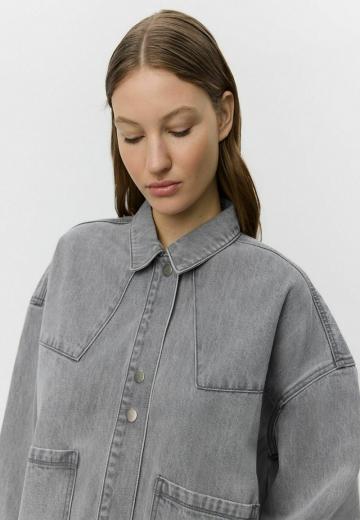 Джинсовая куртка