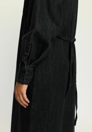 Джинсовое платье