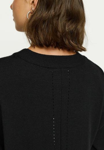 Вязаное платье