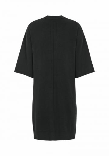 Вязаное платье