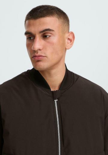 Куртка бомбер