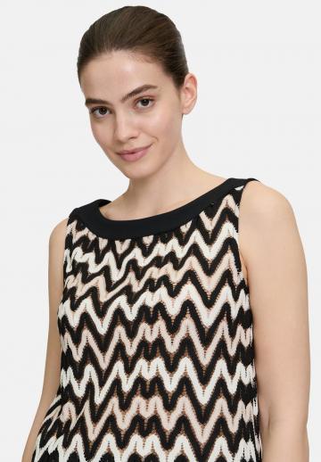 Пуловер без рукавов