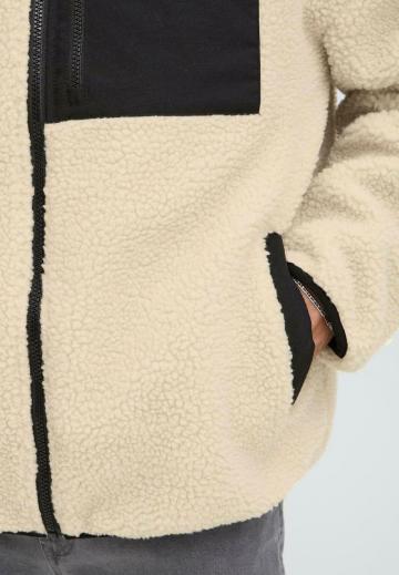 Флисовая куртка