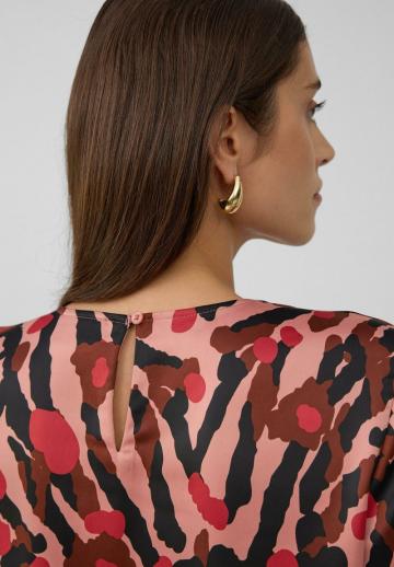 Атласная блузка