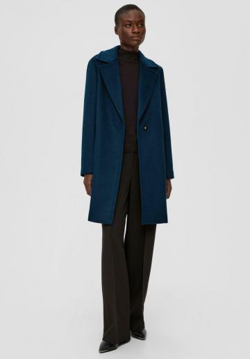 Короткое пальто