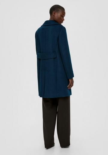 Короткое пальто