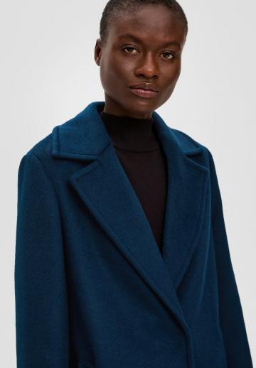 Короткое пальто