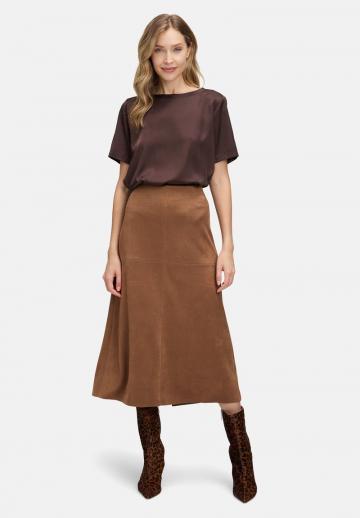 Атласная блузка