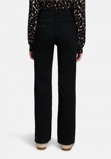 Клешеные джинсы