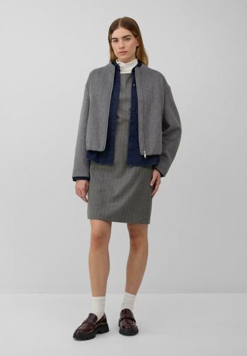 Короткое платье