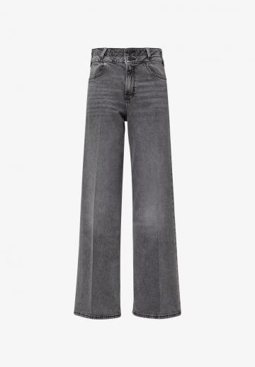 Свободные джинсы