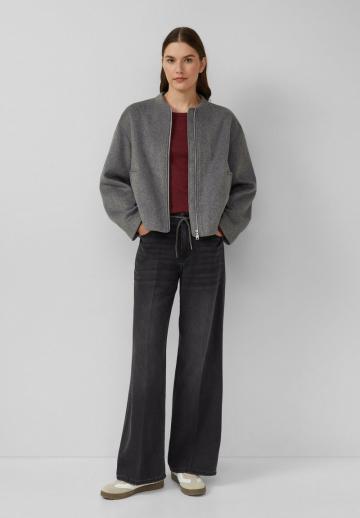 Клешеные джинсы