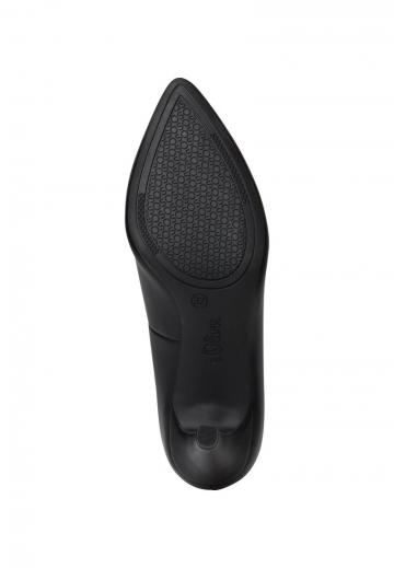 Туфли на высоком каблуке