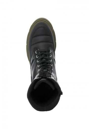 Ботинки на шнуровке