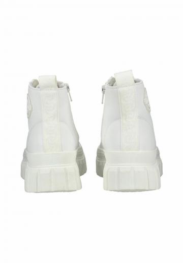 Ботинки на шнуровке