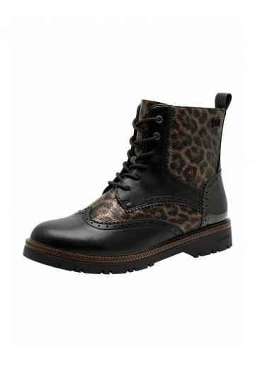 Ботинки на шнуровке