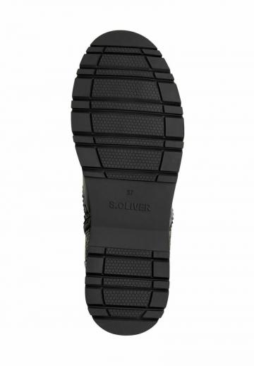 Ботинки на шнуровке