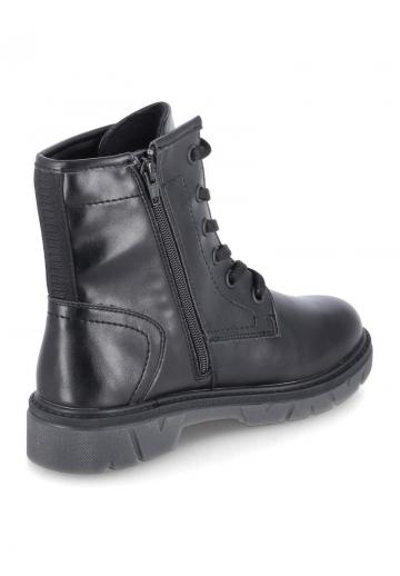 Ботинки на шнуровке