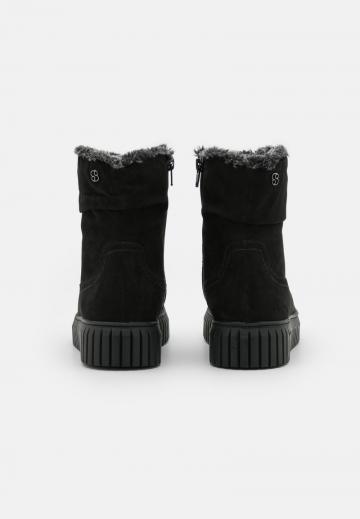 Зимние ботинки