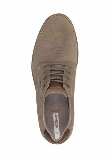 Ботинки на шнуровке