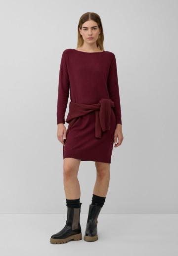 Вязаное платье