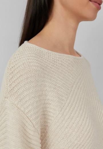 Длинный пуловер