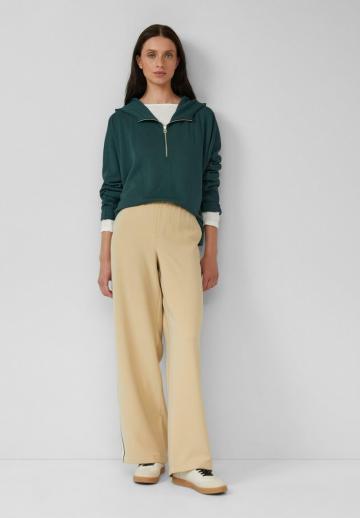 Пуловер с капюшоном