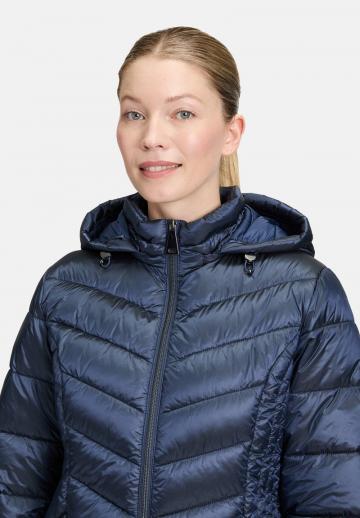 Зимняя куртка