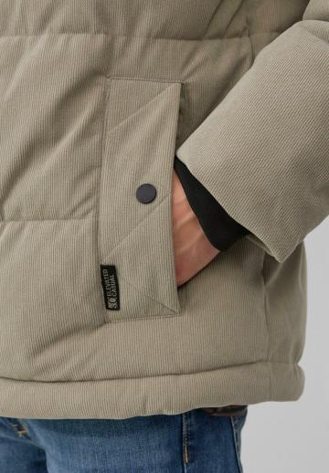 Зимняя куртка