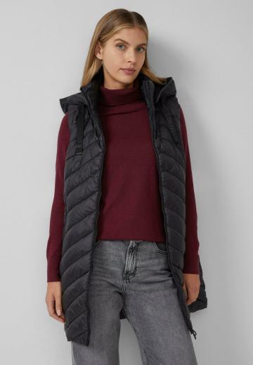 Длинный жилет