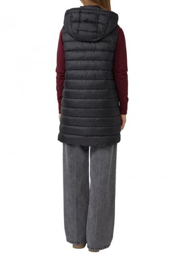 Длинный жилет