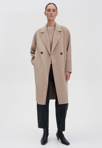 Шерстяное пальто