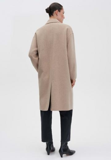 Шерстяное пальто